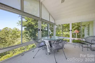 1870 Riverview Ct, Hendersonville, NC 28739 - Photo 15