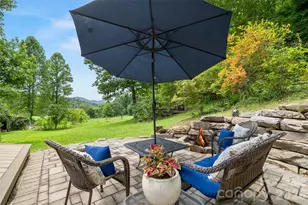 789 Morrow Branch Rd, Leicester, NC 28748 - Photo 17