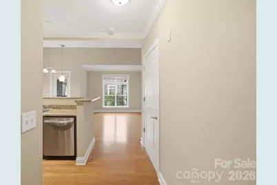 301 E Tremont Avenue #318, Charlotte, NC 28203 - Photo 3