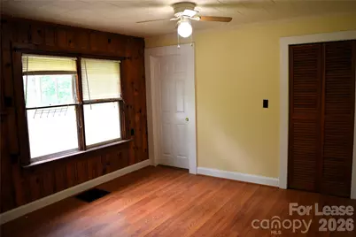 2736 Peachtree Road, Statesville, NC 28625 - Photo 9