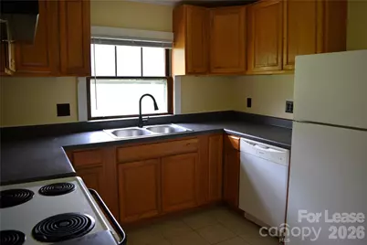 2736 Peachtree Road, Statesville, NC 28625 - Photo 7