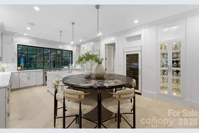 4231 Fox Brook Lane, Charlotte, NC 28211 - Photo 13