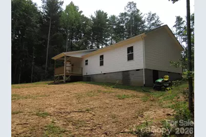 92 Saint Charles Court, Hickory, NC 28601 - Photo 13