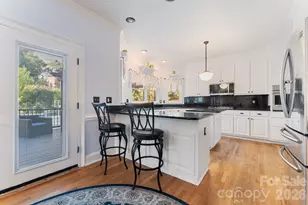 1006 Chelsea Pl, Matthews, NC 28105 - Photo 9