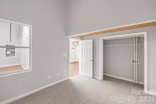 201 S Hoskins Rd, Charlotte, NC 28208 - Photo 3