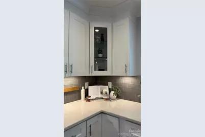 2617 Commonwealth Avenue, Charlotte, NC 28205 - Photo 13