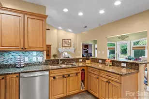 19 Pacifico Dr, Asheville, NC 28806 - Photo 9