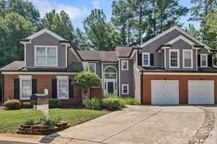 4818 Whistling Oak Ct, Charlotte, NC 28269 - Photo 1