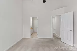 4818 Whistling Oak Ct, Charlotte, NC 28269 - Photo 21