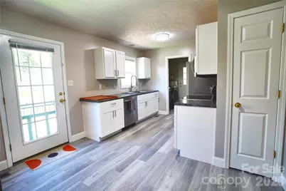 43 Moore Avenue, Asheville, NC 28806 - Photo 5