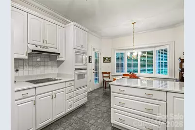 25 Clovelly Way, Asheville, NC 28803 - Photo 17