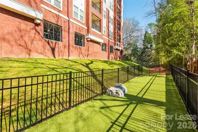 511 Queens Road #2-104, Charlotte, NC 28207 - Photo 13