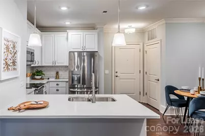 511 Queens Road #2-104, Charlotte, NC 28207 - Photo 5