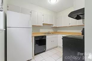 1456 Flintwood Dr, Rock Hill, SC 29732 - Photo 5