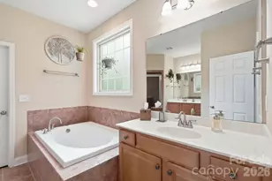 8330 Bourgess Ct, Fort Mill, SC 29707 - Photo 25