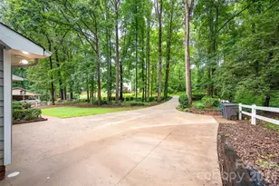2602 Shearer Dr, Statesville, NC 28625 - Photo 3