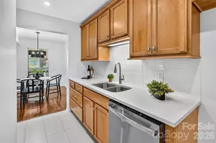4906 Sardis Rd, Charlotte, NC 28270 - Photo 3