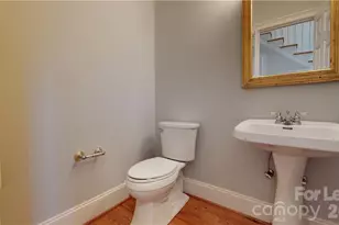 1105 Randolph Oaks Ct, Charlotte, NC 28211 - Photo 19