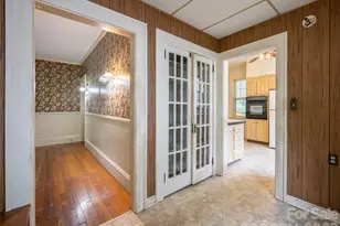 174 Pearson Dr, Asheville, NC 28801 - Photo 11