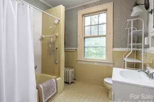 174 Pearson Dr, Asheville, NC 28801 - Photo 19