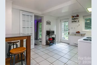 174 Pearson Drive, Asheville, NC 28801 - Photo 33
