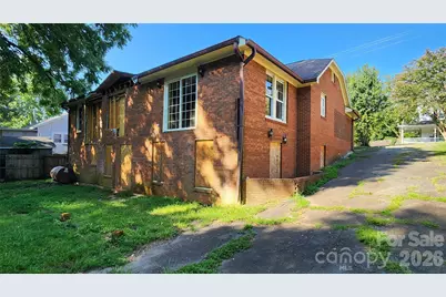 906 Trogdon Street, North Wilkesboro, NC 28659 - Photo 19