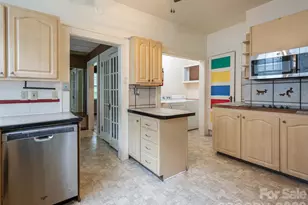 174 Pearson Dr, Asheville, NC 28801 - Photo 13