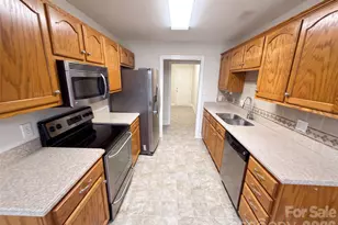 2037 Olde Towne Dr, Monroe, NC 28110 - Photo 15