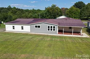 2295 Shady Grove Rd, Connelly Springs, NC 28612 - Photo 3