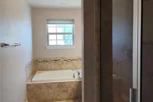 2520 Alyssa Ln, Charlotte, NC 28208 - Photo 9