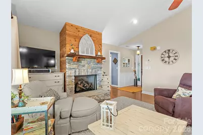 32 Uloque Court, Brevard, NC 28712 - Photo 5