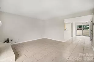 11009 Carmel Crossing Rd, Charlotte, NC 28226 - Photo 13