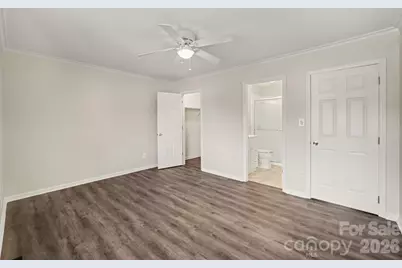 11009 Carmel Crossing Road, Charlotte, NC 28226 - Photo 19