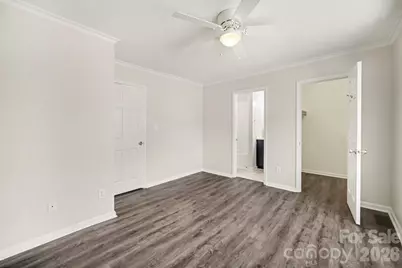 11009 Carmel Crossing Road, Charlotte, NC 28226 - Photo 17