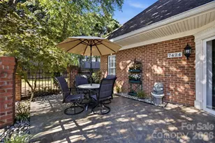 7424 Hurstbourne Green Dr, Charlotte, NC 28277 - Photo 5