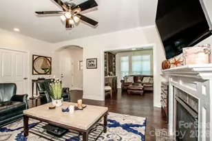 147 Brawley Point Cir, Mooresville, NC 28117 - Photo 9