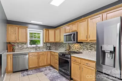 932 Monte Vista Road, Candler, NC 28715 - Photo 15