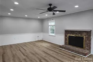7413 Doves Nest Cir, Charlotte, NC 28226 - Photo 11