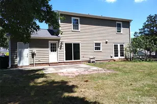 7413 Doves Nest Cir, Charlotte, NC 28226 - Photo 31