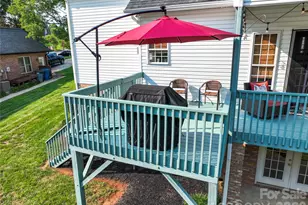 910 44th Ave Ct NE, Hickory, NC 28601 - Photo 7