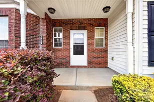 9907 Portaferry Dr, Charlotte, NC 28213 - Photo 3