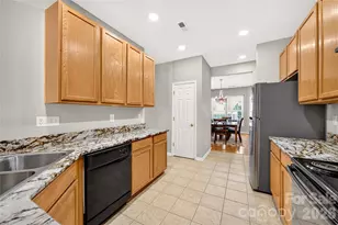 9907 Portaferry Dr, Charlotte, NC 28213 - Photo 19