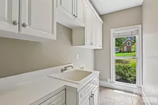 5609 Camilla Dr, Charlotte, NC 28226 - Photo 33