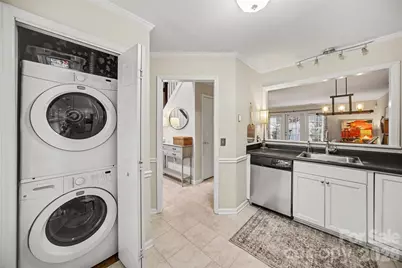 8205 Tradd Court, Charlotte, NC 28210 - Photo 11