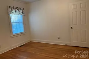 1404 23rd Ave NE, Hickory, NC 28601 - Photo 25