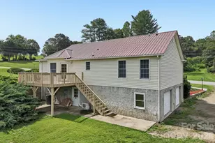 410 Crawford Rd, Waynesville, NC 28786 - Photo 17