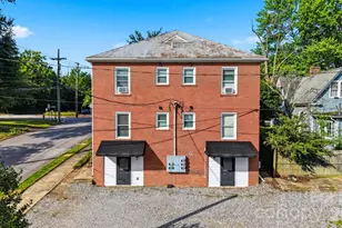 209 S King St, Morganton, NC 28655 - Photo 25