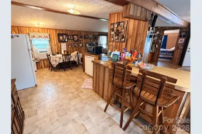 139 N Ridge Drive, Waynesville, NC 28785 - Photo 7