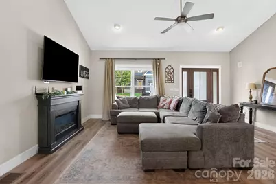 8 Vedder Way, Swannanoa, NC 28778 - Photo 7