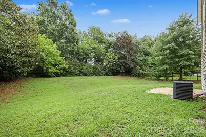 16034 Farmall Drive, Huntersville, NC 28078 - Photo 3